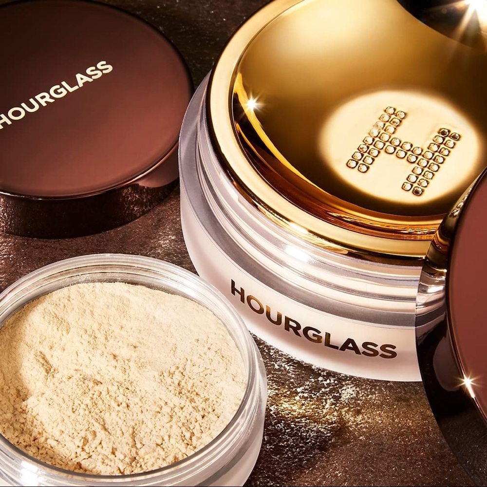 🌿 Hourglass Veil Translucent Setting Powder - Picture 14 of 15